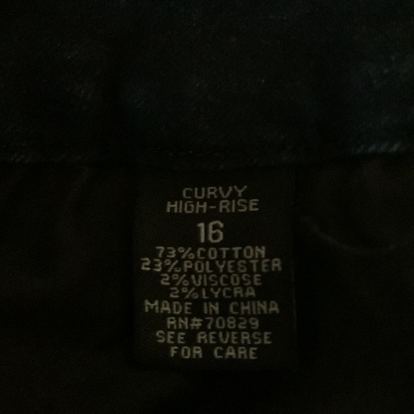 Rue21 curvy jeans - Picture 4 of 5